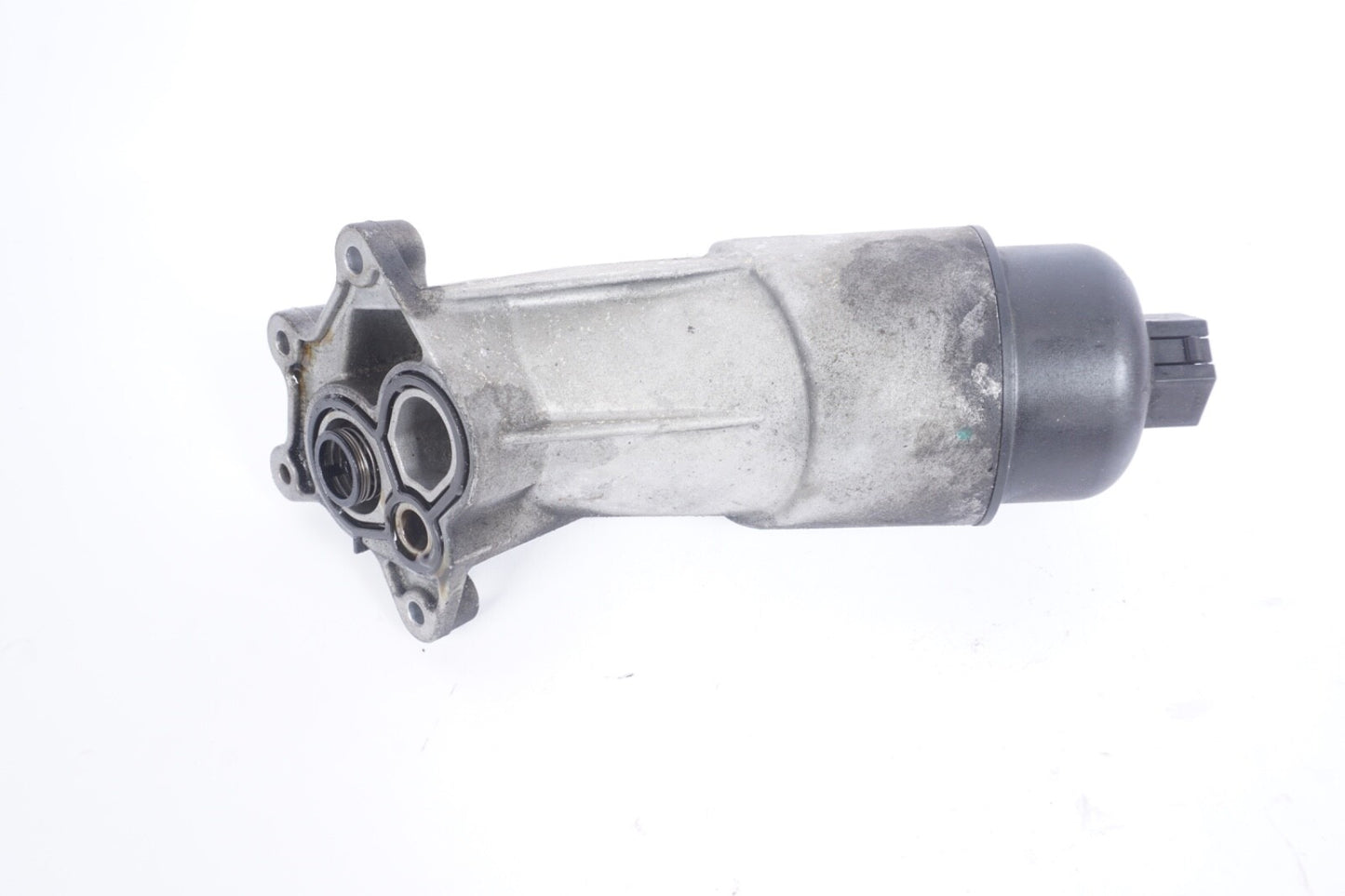 2014 - 2017 Maserati Ghibli 3.0L Engine Oil Filter Housing OEM 298937