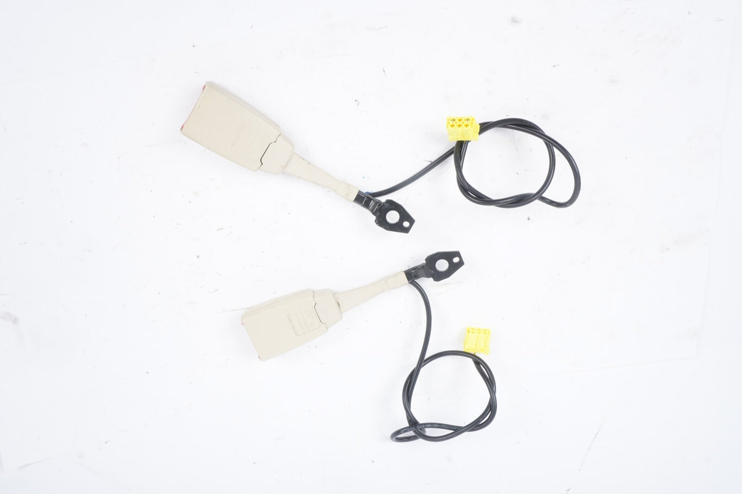03-08 Mercedes R230 SL500 SL55 AMG SL550 Left & Right Seat Belt Buckle OEM