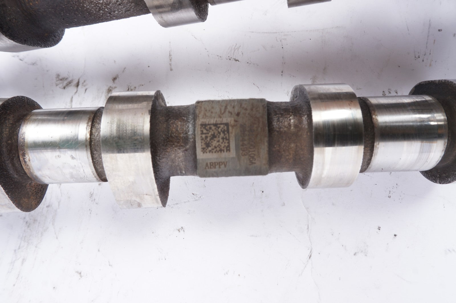 2016 - 2019 NISSAN TITAN 5.0L CUMMINS DIESEL RIGHT INTAKE CAMSHAFT OEM