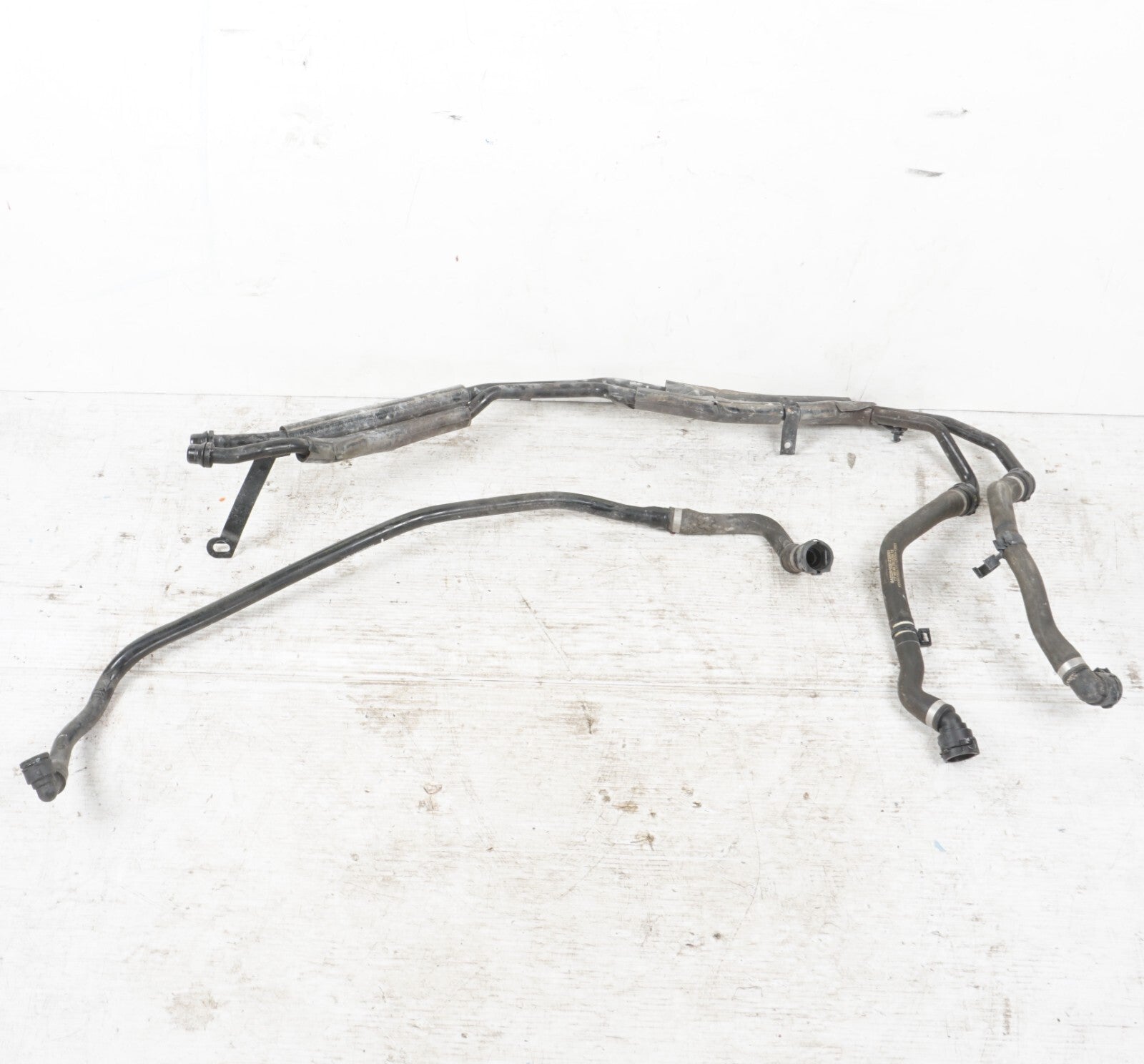 14-17 Mercedes S550e W222 3.0L Engine Coolant Hose Line Pipe SET OEM