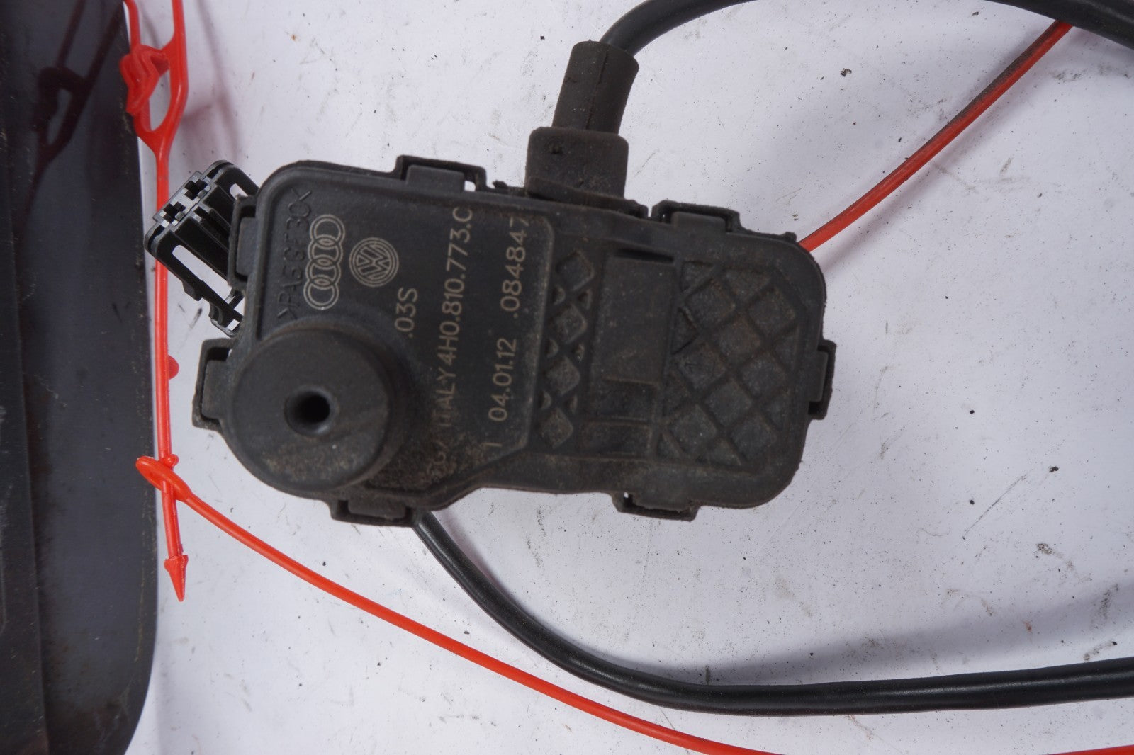 2011-2014 AUDI A8L Long Fuel Tank Door w/ Cap & Actuator OEM