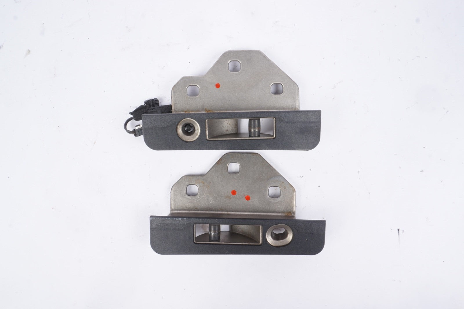 2007 - 13 Bmw E93 3 Series Convertible Top Lock Latch Striker Base Plate Set Oem