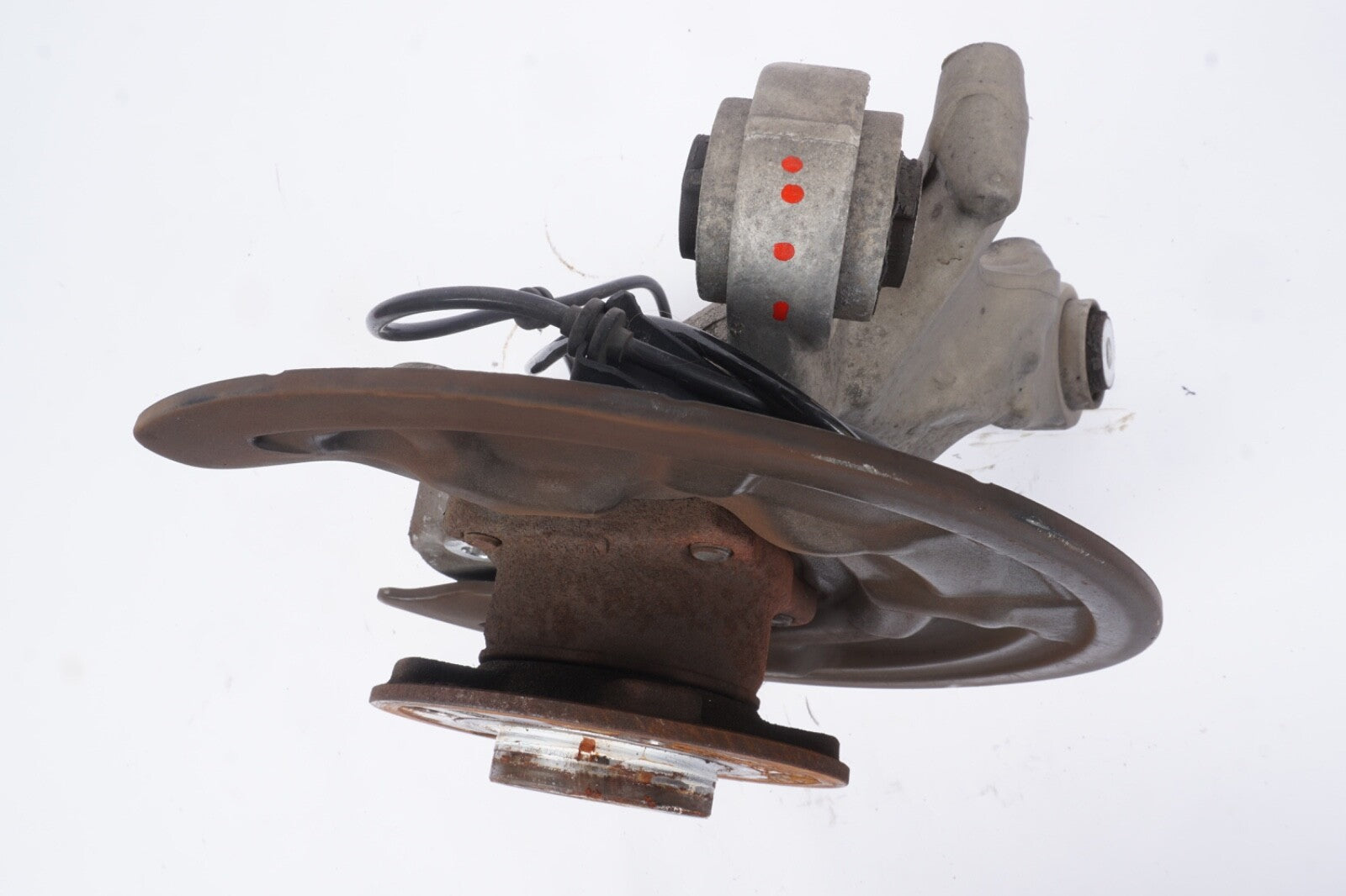 2015- 2020 MERCEDES GLB250 X247 AWD REAR RIGHT SPINDLE KNUCKLE & HUB OEM