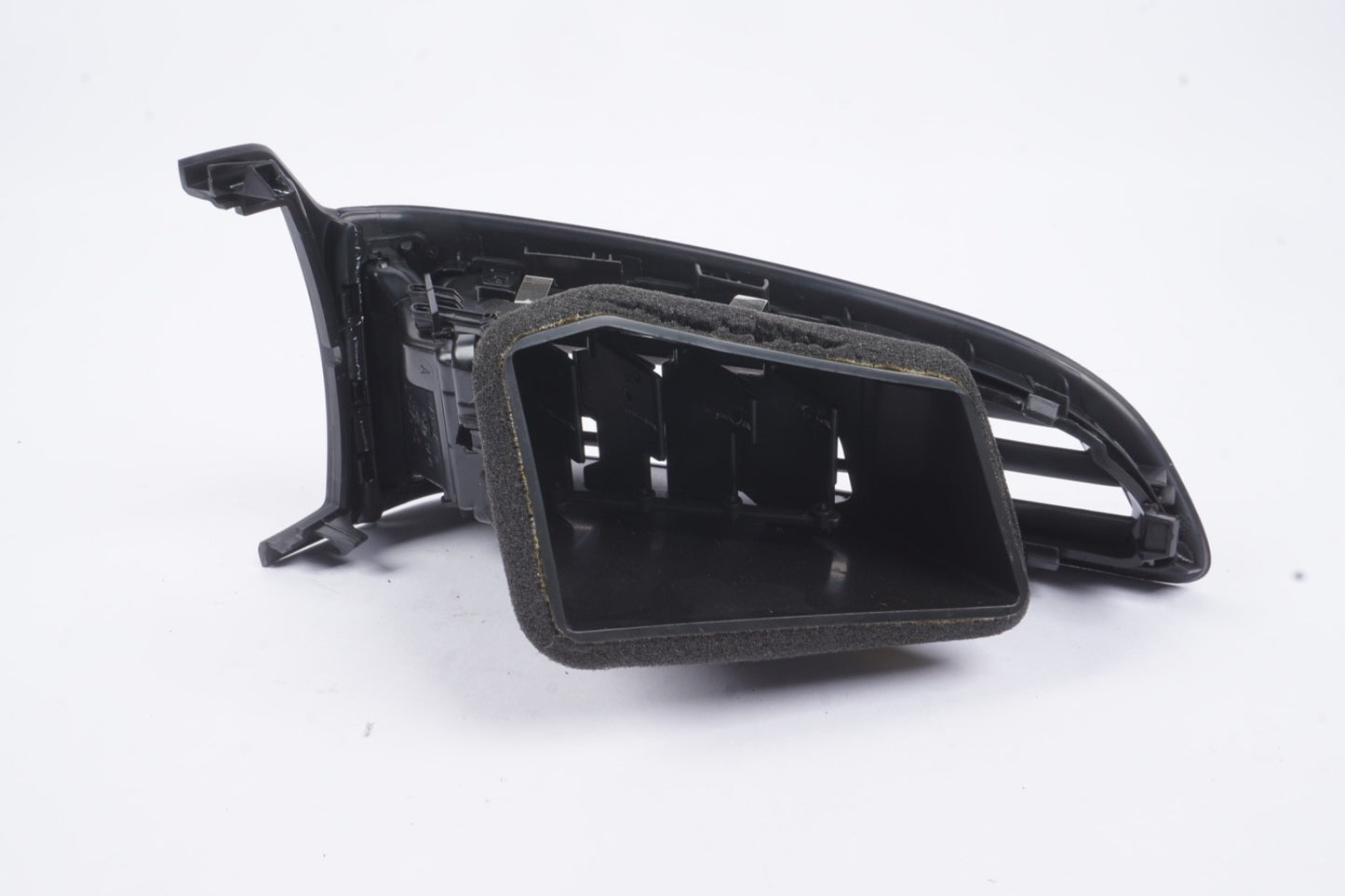 12-18 Ford Focus RH Right FRONT Dashboard Air Vent Black OEM BM51-A018B08AF-3JA6