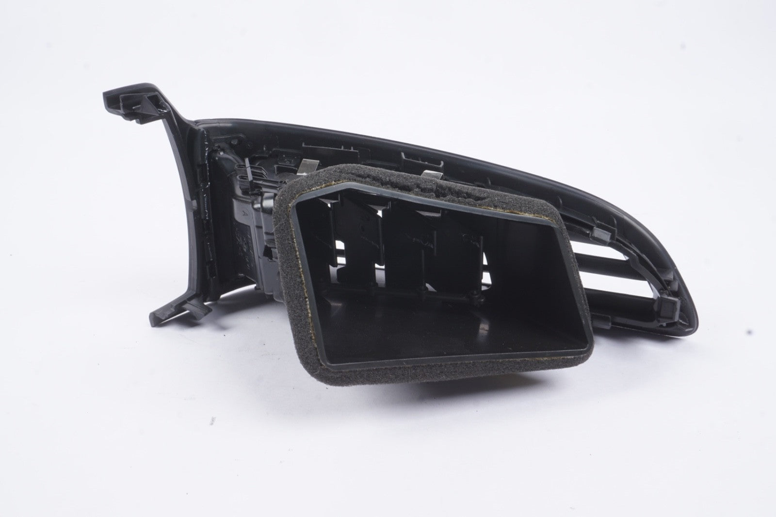 12-18 Ford Focus RH Right FRONT Dashboard Air Vent Black OEM BM51-A018B08AF-3JA6