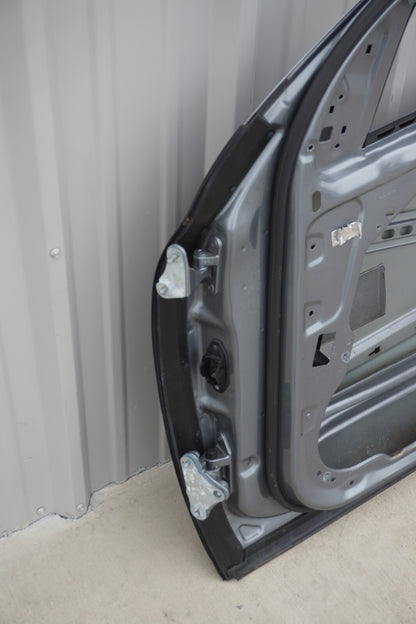 06-11 Mercedes W164 ML63 ML350 ML500 FRONT RIGHT PASSENGER SIDE DOOR SHELL OEM