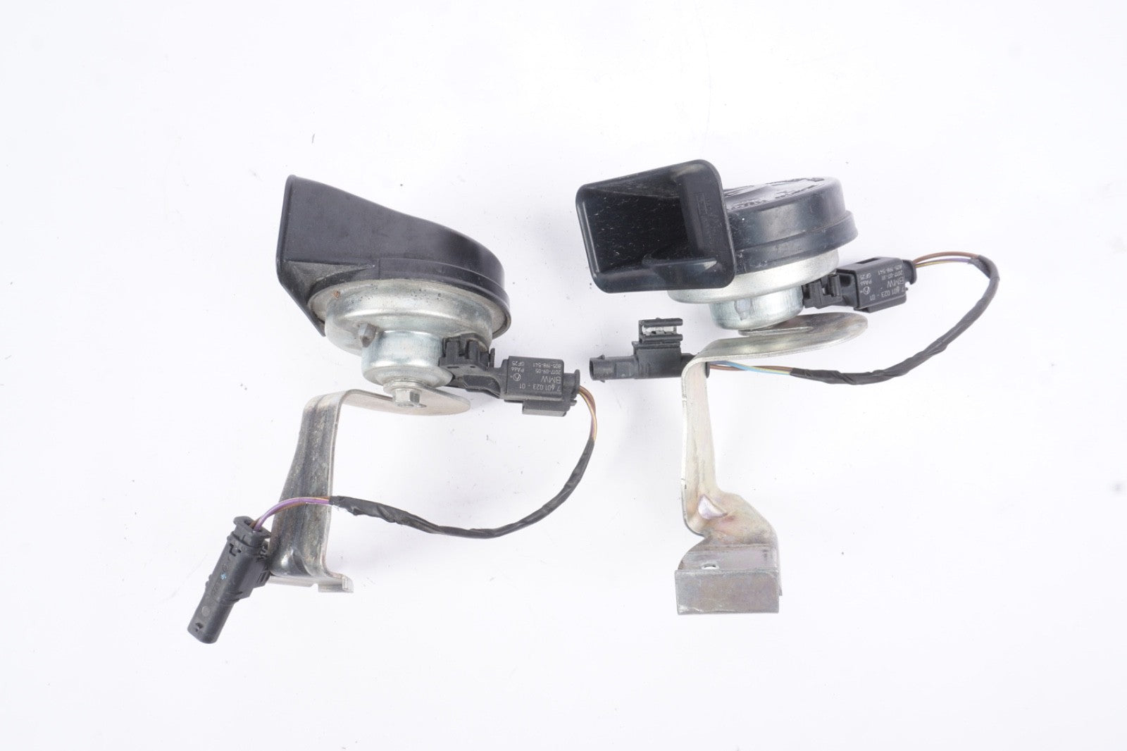 2018-2023 BMW X2 F39 - HORN SET PAIR LOW AND HIGH