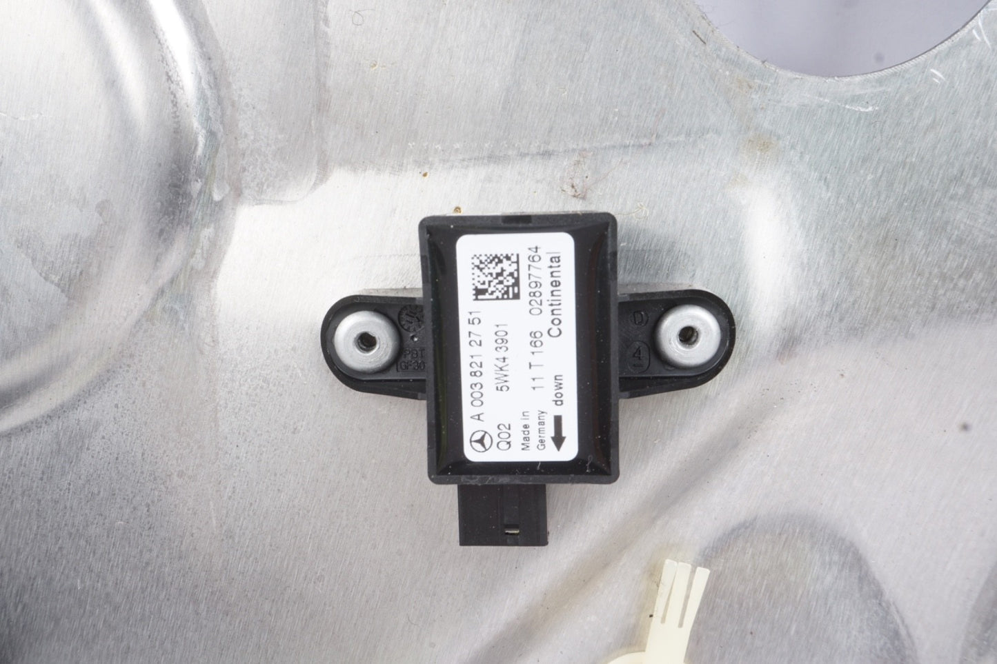 2007 - 2013 MERCEDES S400 S550 REAR RIGHT PASSENGER DOOR WINDOW REGULATOR MOTOR