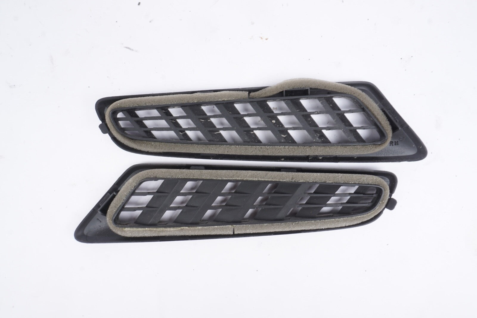 18 19 20 21 22 HONDA ODYSSEY DASH DEFROSTER AIR VENT PAIR OEM