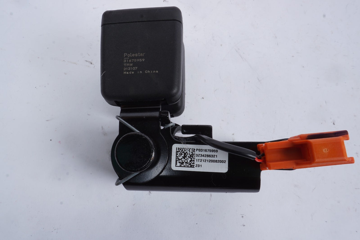 2021 - 2023 Polestar 2 Rear Left Driver side Seat Belt Buckle Latch Dual OEM