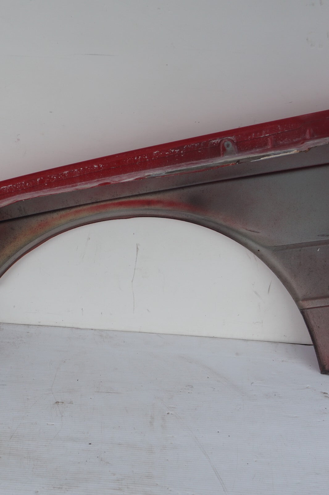 1987 - 1993 Cadillac Allante FRONT FENDER RIGHT PASSENGER SIDE OEM
