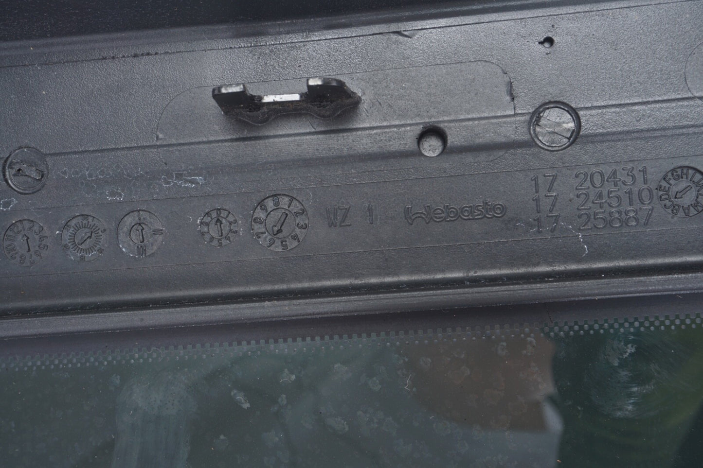 2011-2018 PORSCHE CAYENNE (958) SUNROOF SUN ROOF GLASS WINDOW