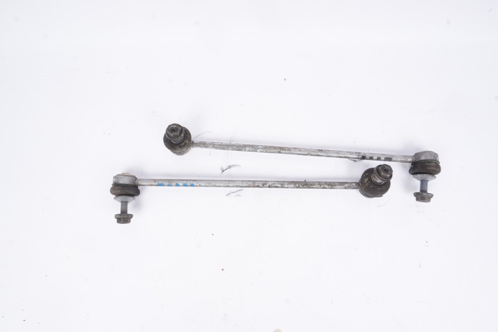 2006 - 2010  BMW 650i E63 E64 Front Sway Bar Stabilizer Link Left & Right OEM