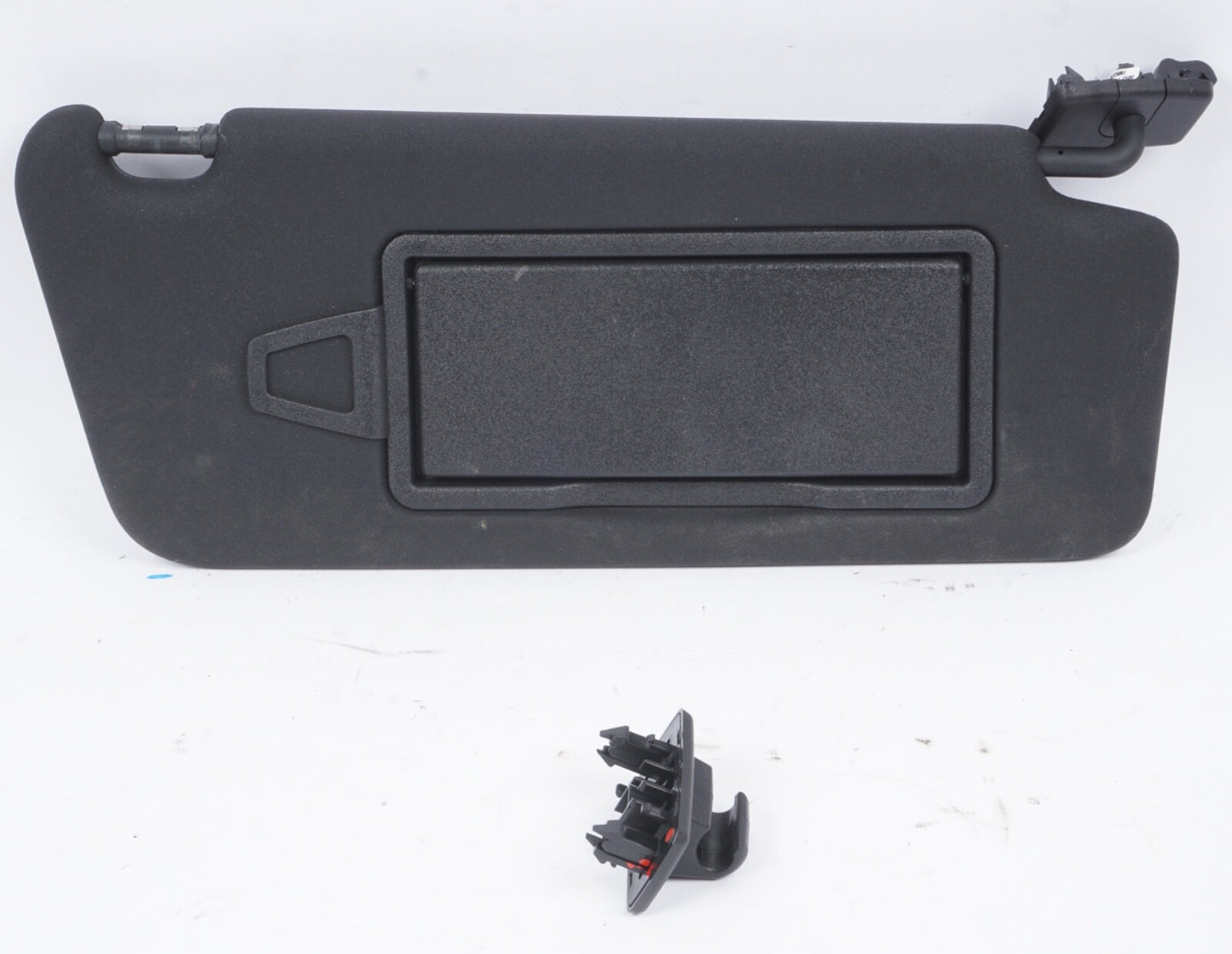 11-17 Mercedes W207 E550 E350 E400 Right Side Sun Visor Shade Sunvisor OEM
