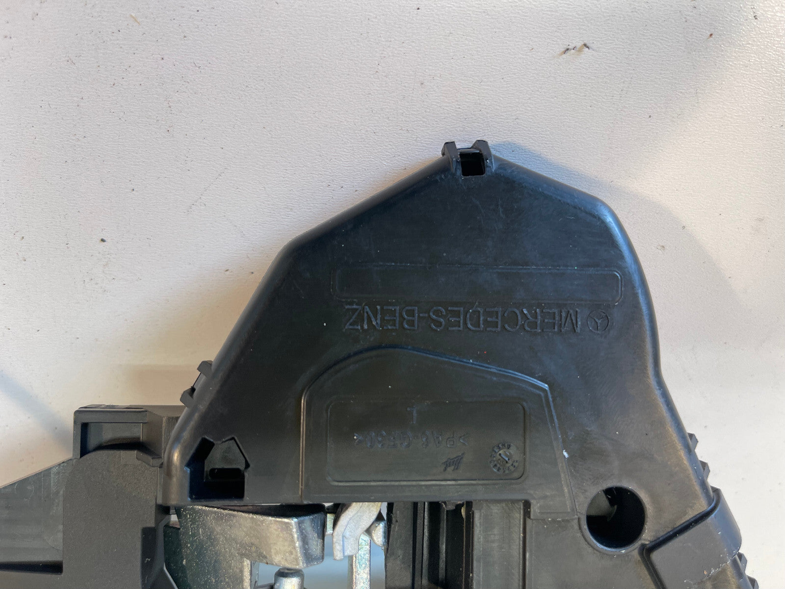 06-10 MERCEDES R350 R500 W251 FRONT LEFT DRIVER SIDE EXTERIOR DOOR HANDLE OEM