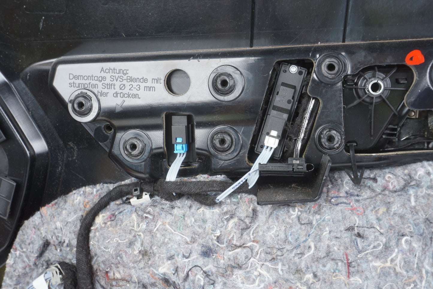 11 - 13 Mercedes W207 E350 Convertible Front Left Driver Door Panel Trim OEM