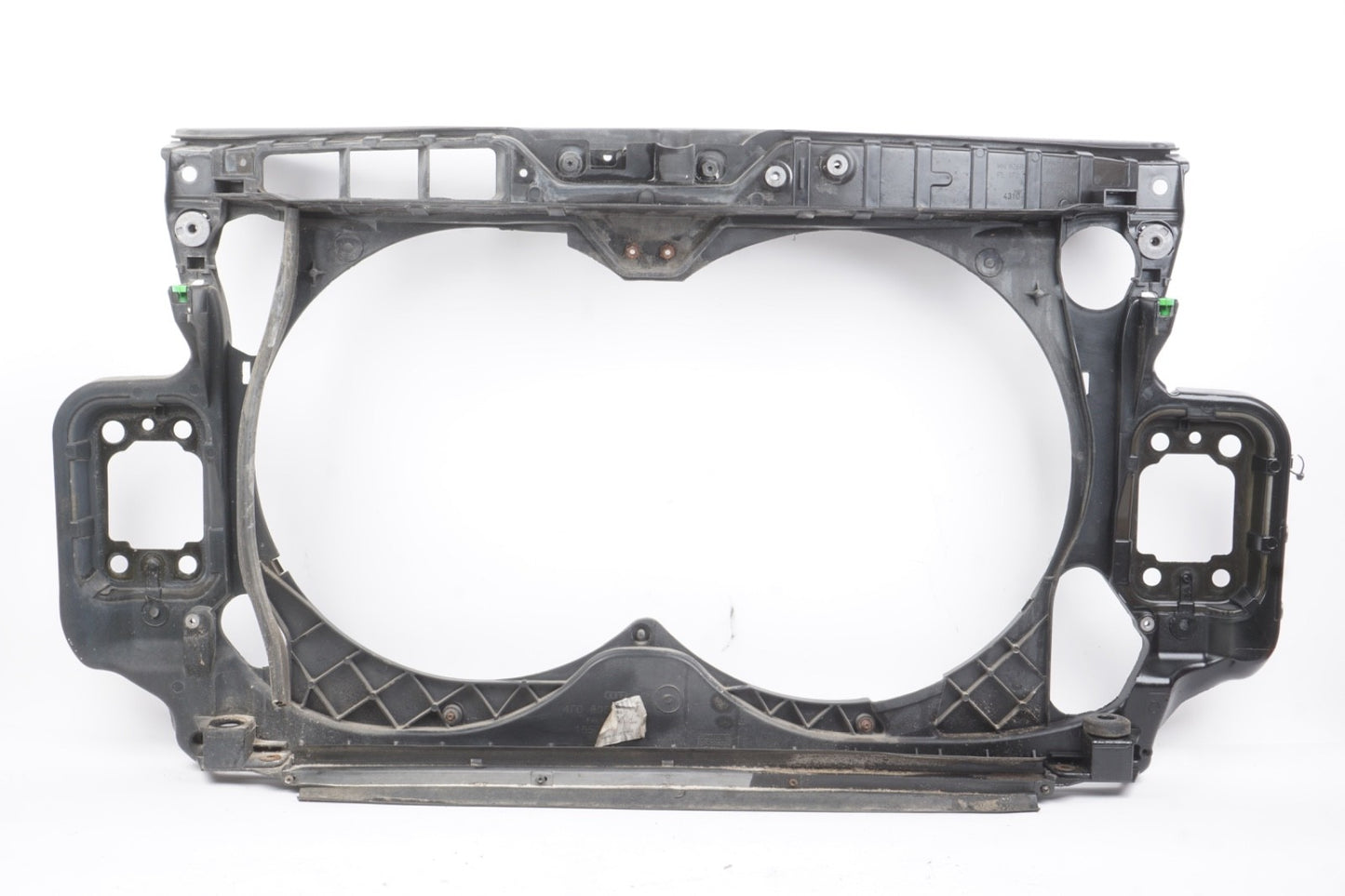 2005 - 2008 Audi A6 C6 Front Center Engine Radiator Core Bracket Support Panel