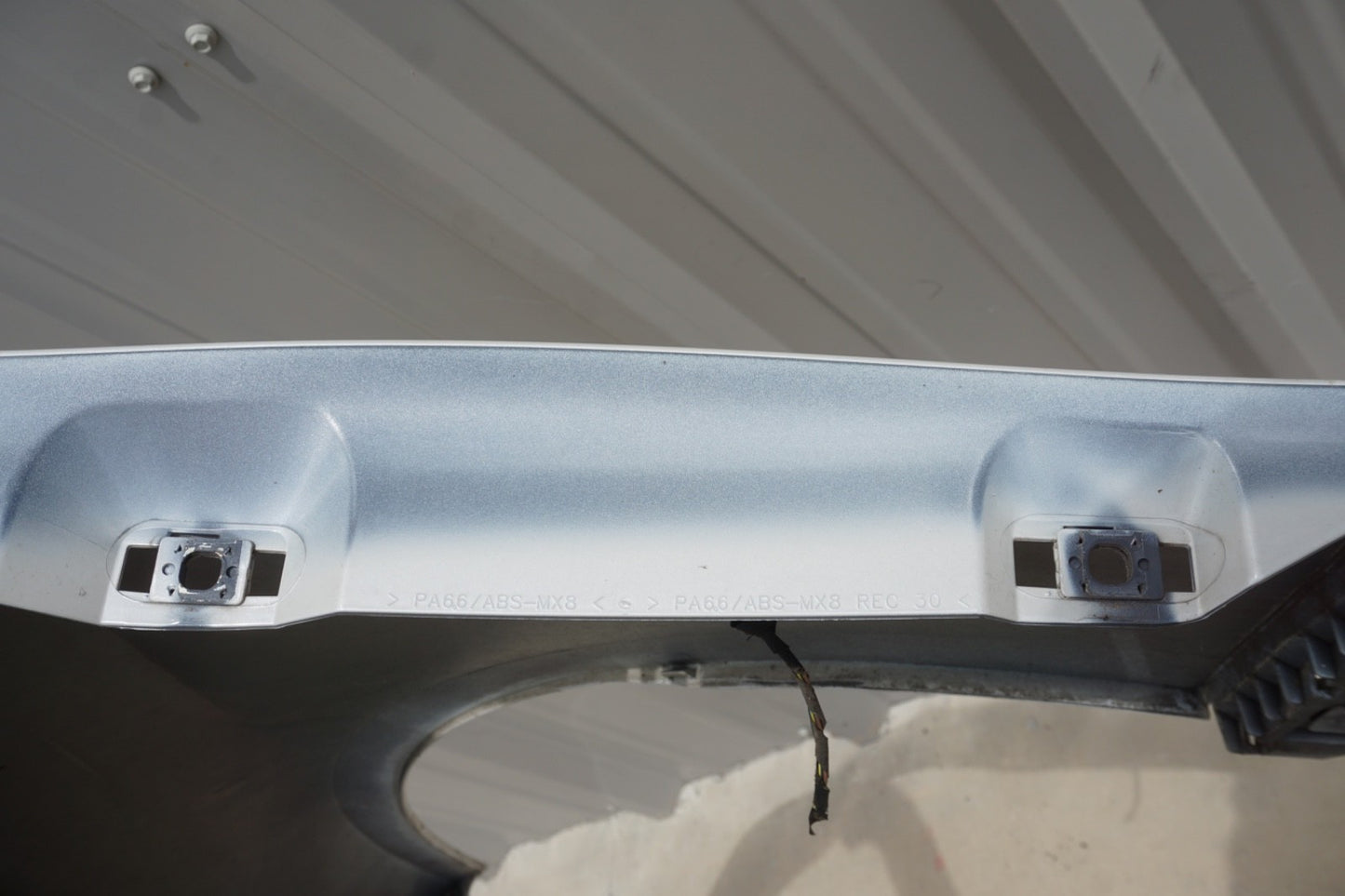 07-13 BMW E92 E93 Coupe Convertible 328i 335i Plactic Right Side Fender