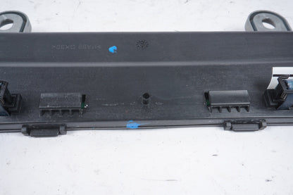 07-13 Mercedes W221 S550 S63 AMG Rear Roof Antenna Amplifier Amp OEM 82k