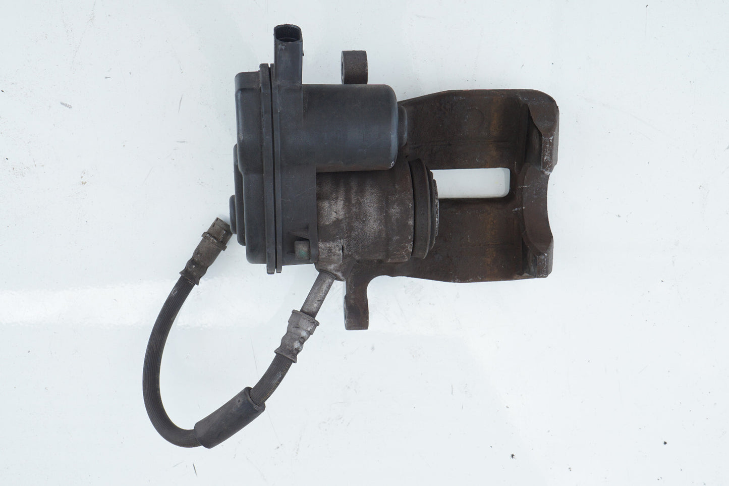2012-2018 AUDI A7 QUATTRO REAR RIGHT PASSENGER SIDE BRAKE CALIPER / MOTOR OEM