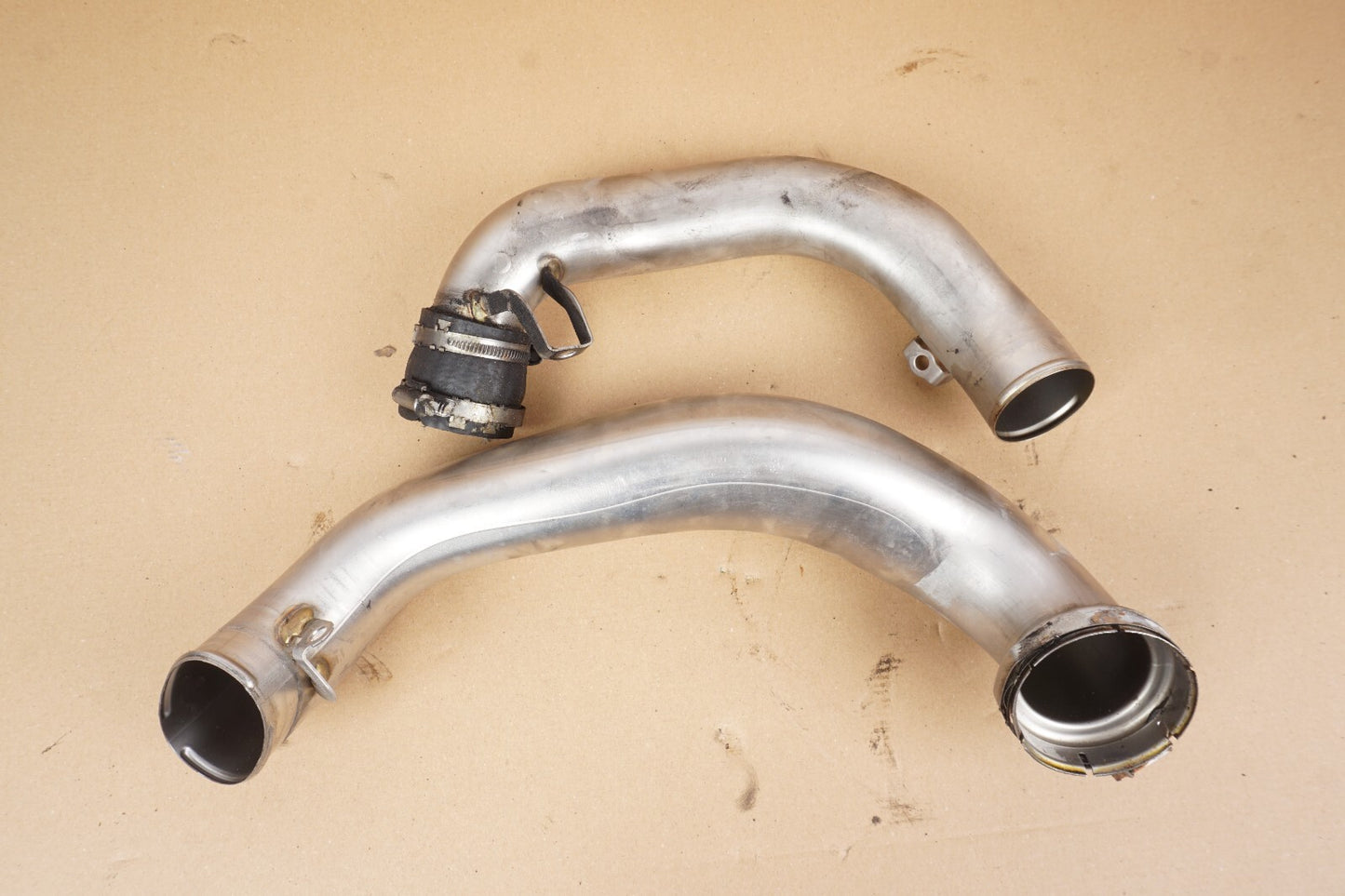 11-13 Mercedes CL550 S550 Intercooler Air Intake Duct Set Of 2 OEM 56k