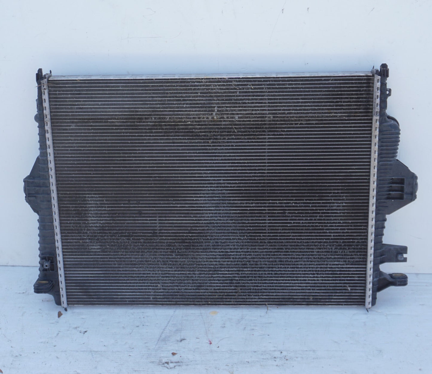 2011-2018 PORSCHE CAYENNE 3.6L ENGINE COOLANT COOLING RADIATOR  OEM