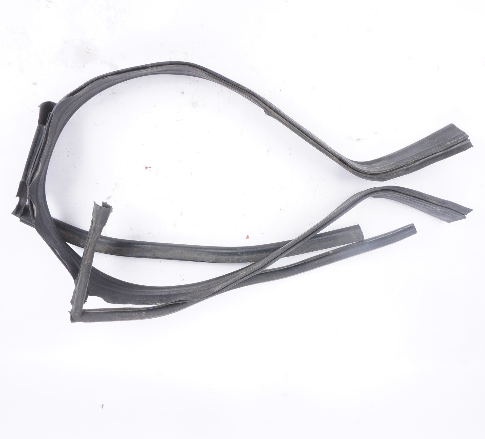 2010 - 2016 Mercedes Benz E Class W212 Engine Compartment Rubber Seal Set Oem