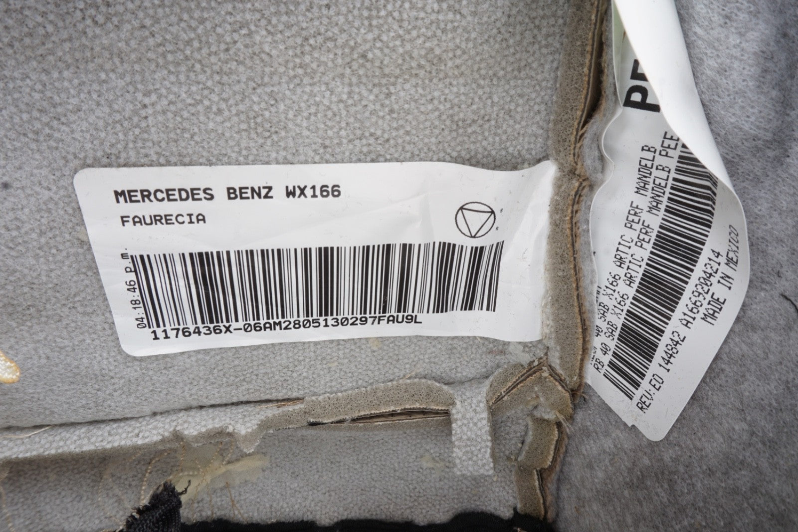 2013 - 2016 Mercedes GL450 Rear Right 2nd Row Seat Skin Leather OEM