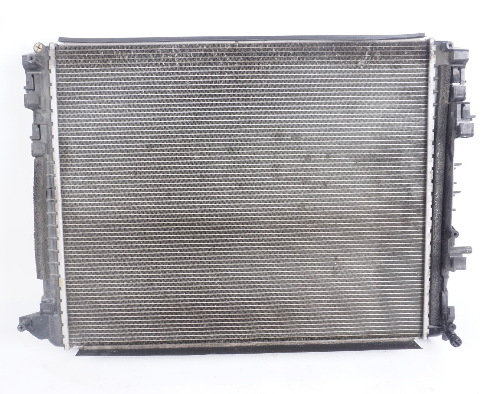 2014 - 2019 MASERATI GHIBLI M157 ENGINE COOLING RADIATOR 16472874 OEM
