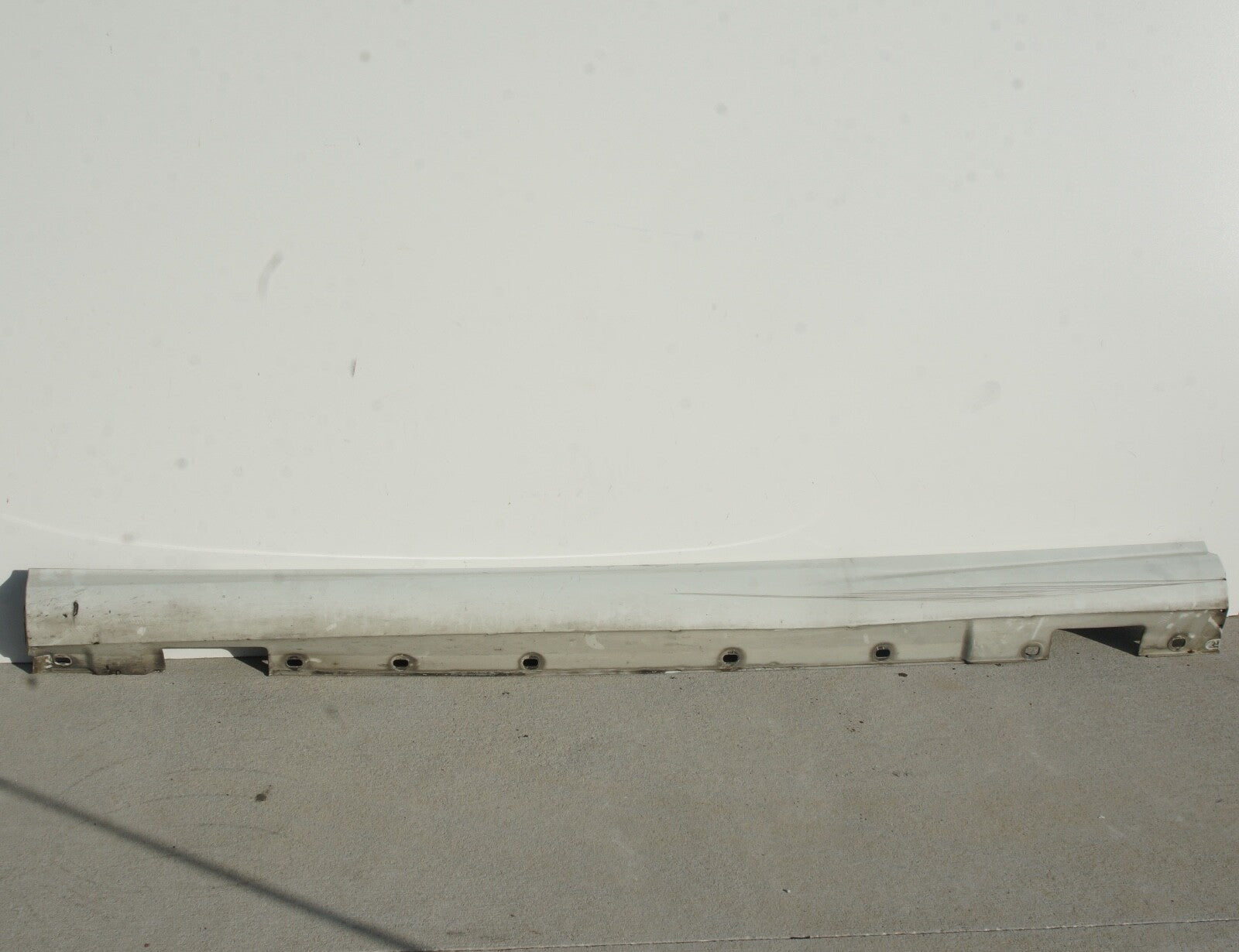 08-14 Mercedes W204 C300 C350 AMG Sport Left Driver Rocker Panel Side Skirt OEM
