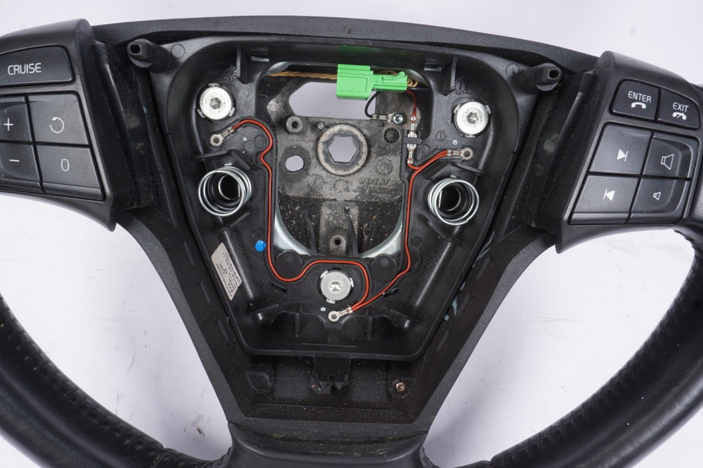 2011 - 2013 VOLVO C70 STEERING WHEEL W/ CONTROLS BLACK LEATHER