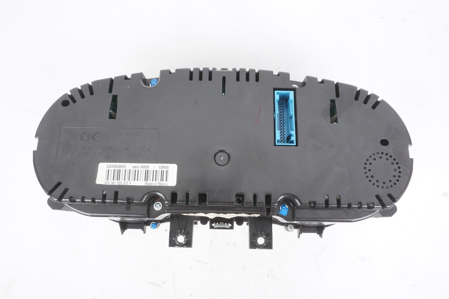 2014-2016 Volkswagen Passat 1.8L Instrument Cluster Speedometer OEM