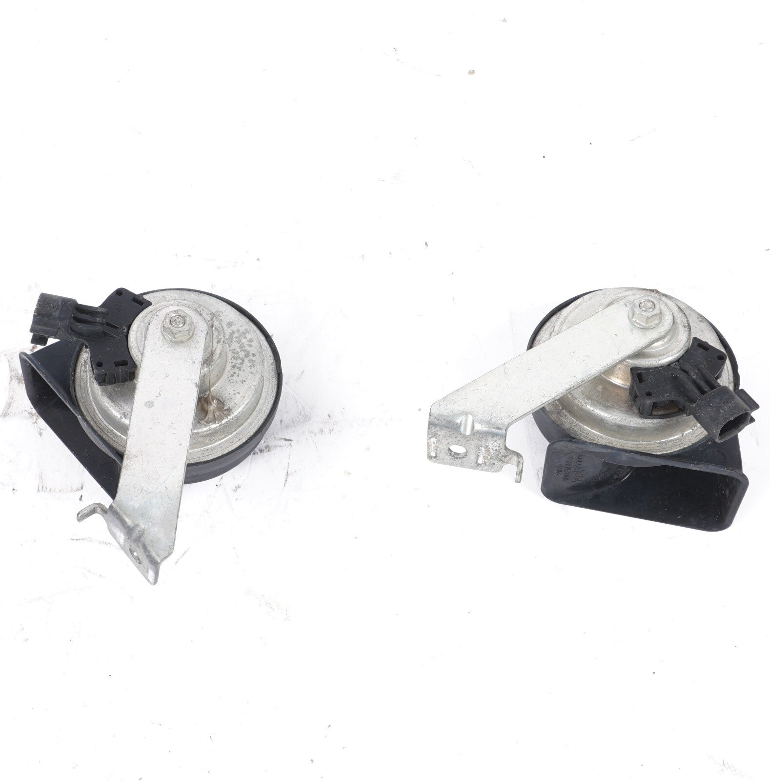 07-13 Chevy Tahoe Suburban Yukon Horn Signal FIAMM  OEM