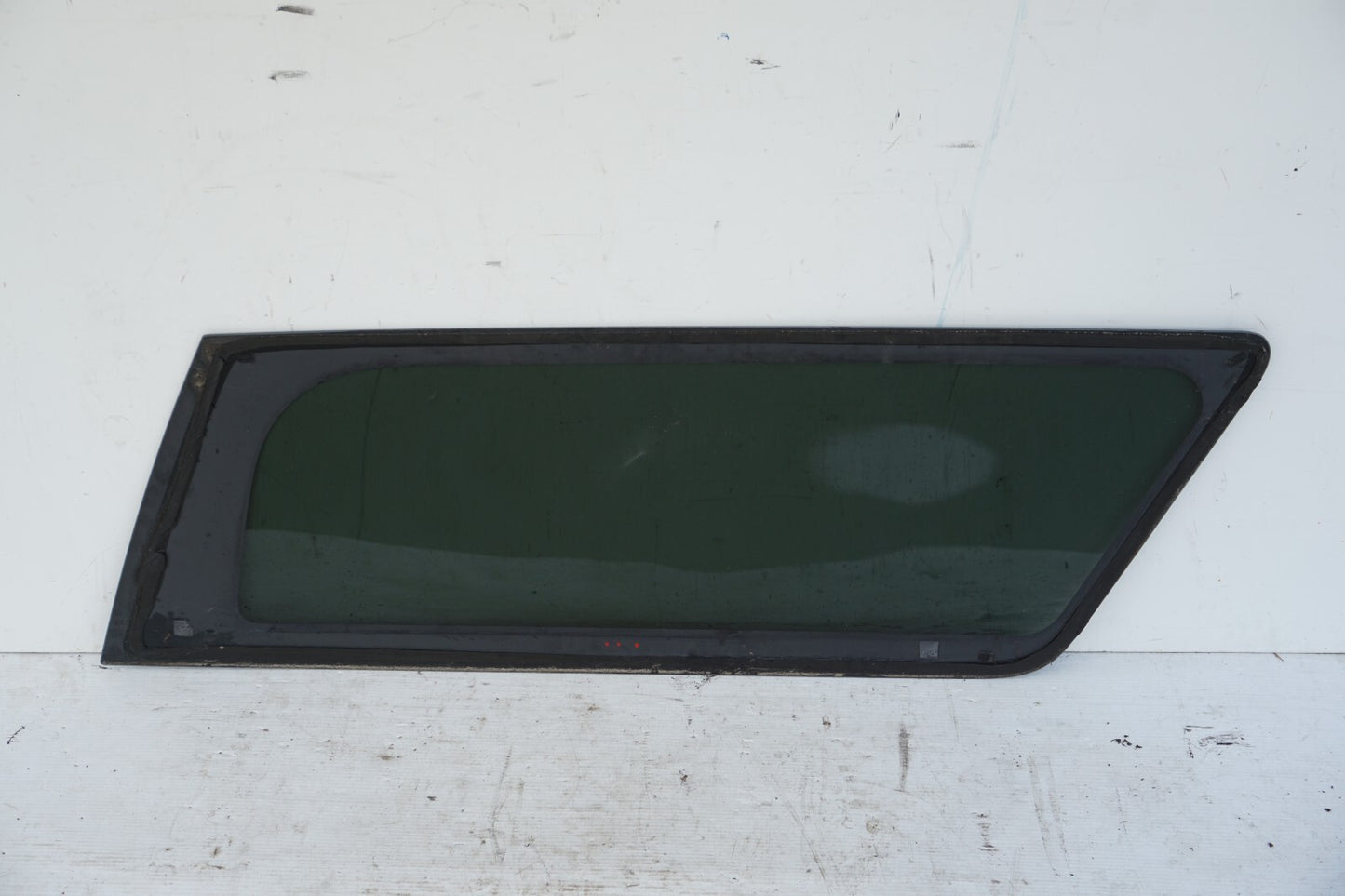 07-13 Chevy Tahoe Suburban REAR LEFT DRIVER SIDE QUARTER WINDOW GLASS OEM
