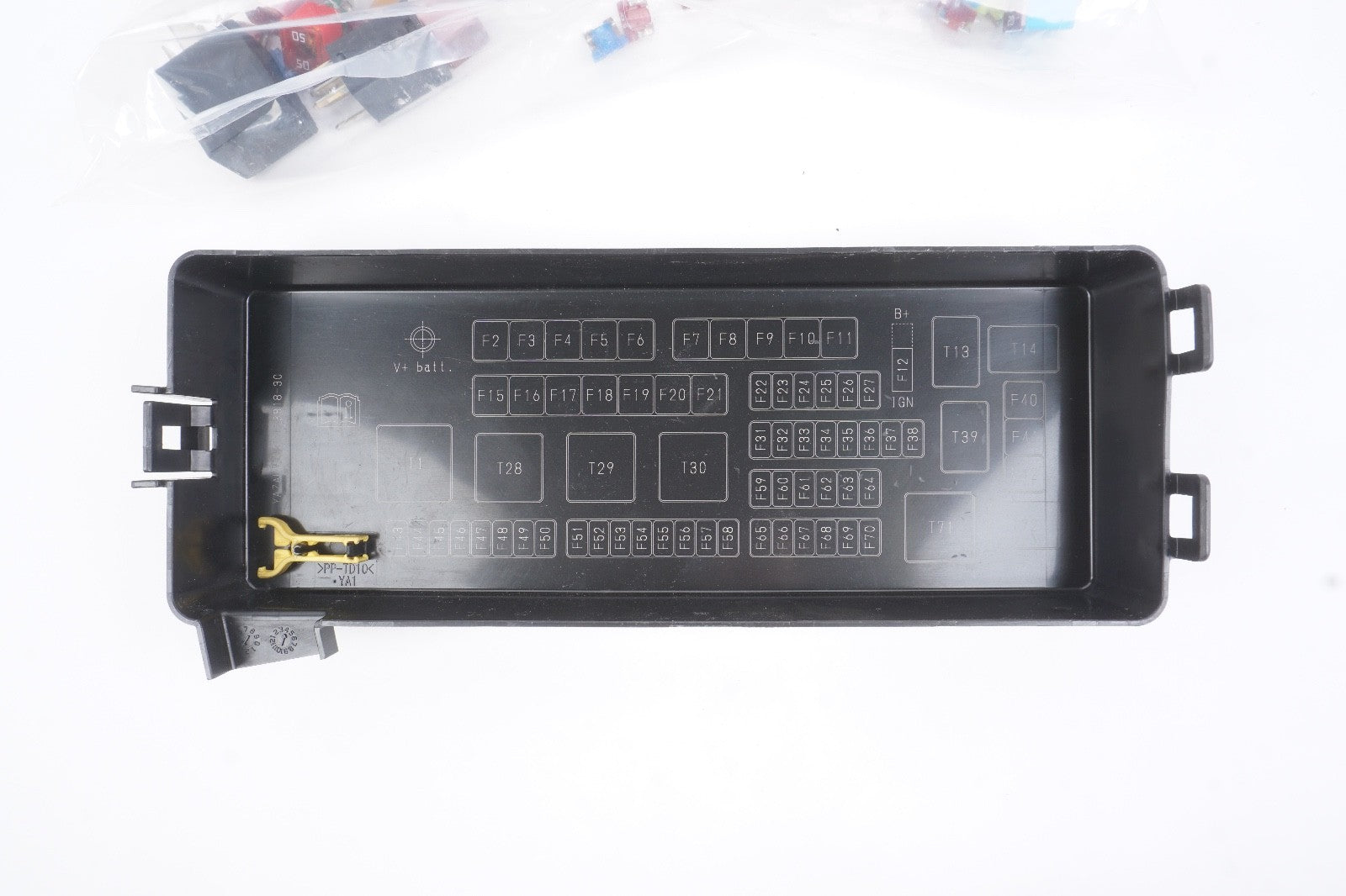 2014 - 2017 Maserati Ghibli Fuse Relay Relays Fuses OEM set