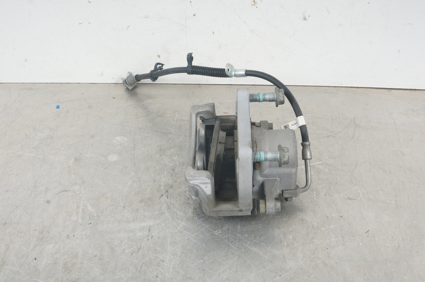 2020-2023 CADILLAC CT4 FRONT RIGHT PASSENGER SIDE ABS BRAKE CALIPER OEM