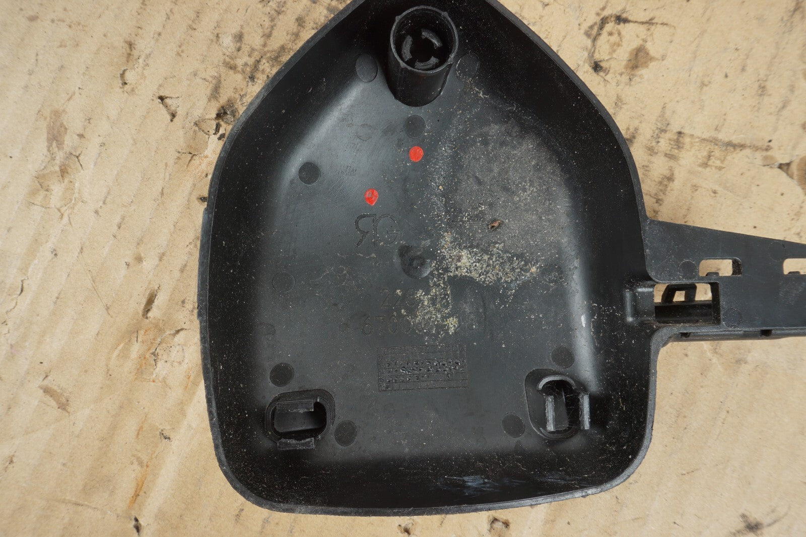 14-17 MASERATI QUATTROPORTE FRONT RIGHT STRUT SHOCK ABSORBER CAP COVER OEM