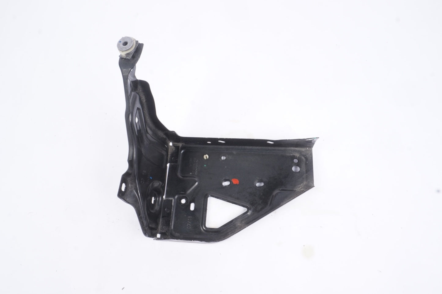2016 - 2019 BMW F48 X1 X2 Front Left Driver Side Bumper Bracket 7342501