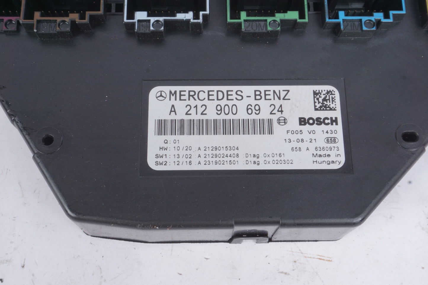 10-20 Mercedes W207 E350 CLS63 SLK250 Front SAM Module Relay Fuse Box OEM