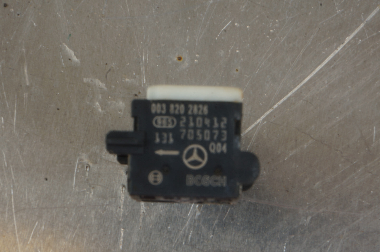 2007 - 2013 MERCEDES CL600 CL550 S550 W221 DOOR SENSOR A0038202826 OEM