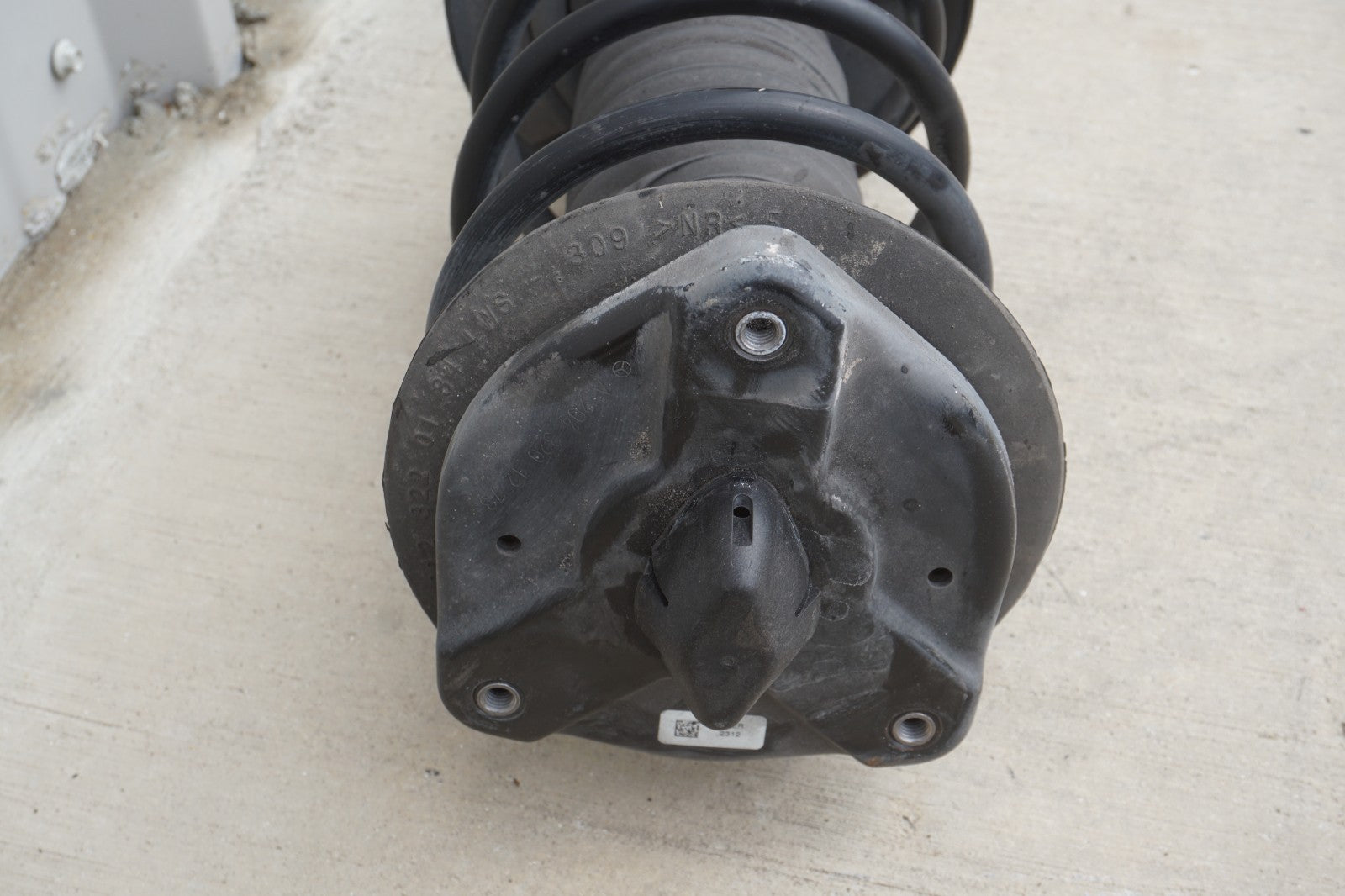 2011-2017 Mercedes W207 E350 Convertible Front Right or Left Shock Absorber OEM