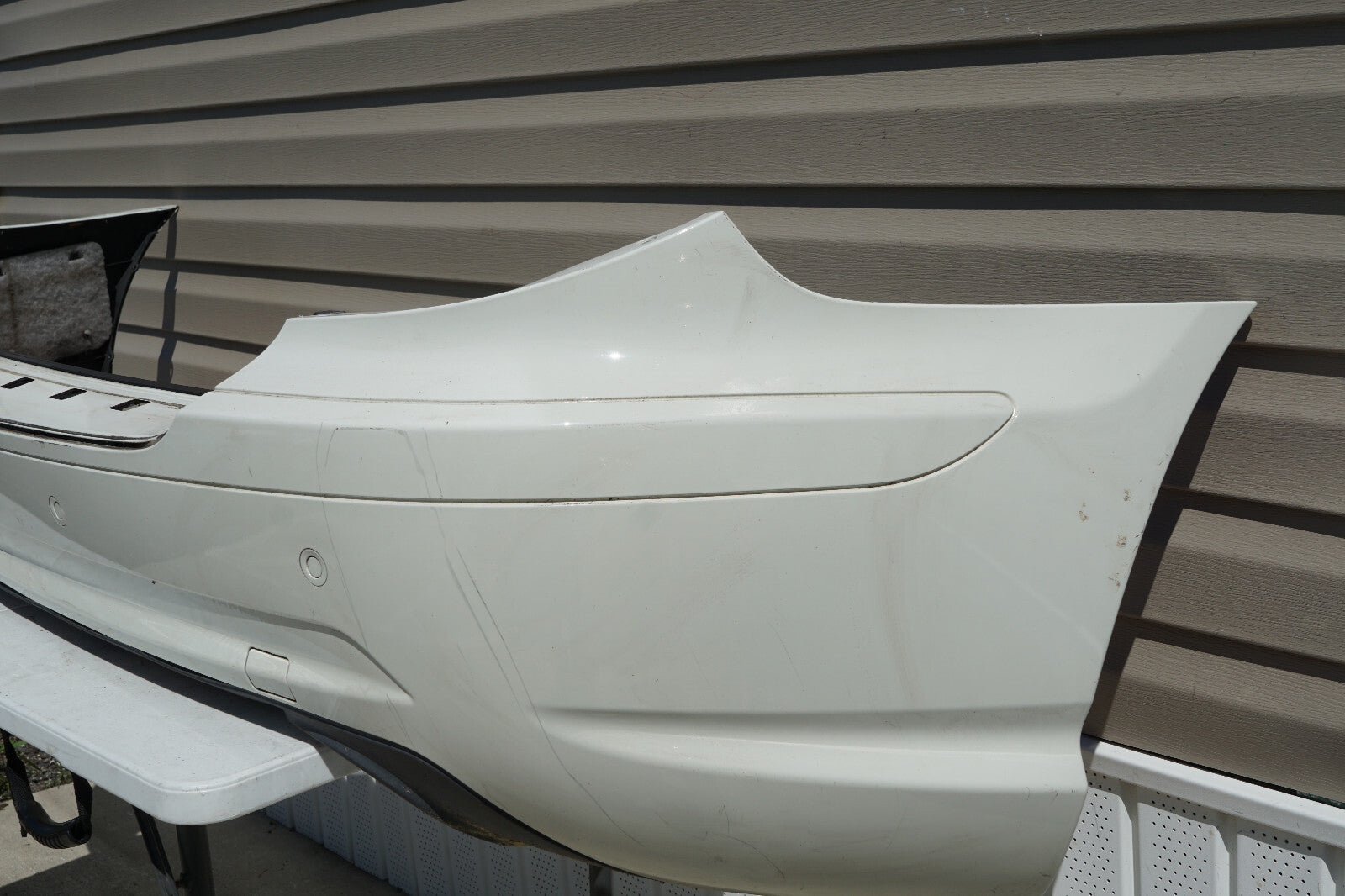 2006 - 2010 MERCEDES BENZ R350 W251 REAR BUMPER COVER OEM