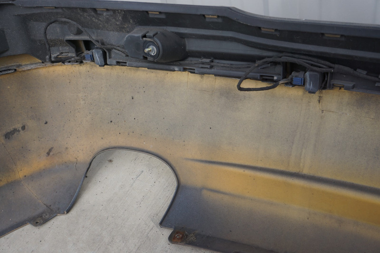 03 - 08 Mercedes SL500 SL550 Rear Bumper Cover OEM