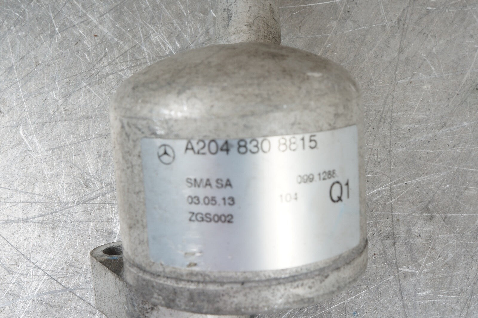 12-14 Mercedes W204 C300 C350 A/C AC Air Condenser Pressure Line 2048308815 OEM