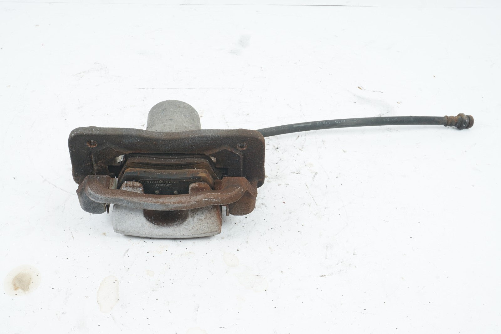 2013-2018 HYUNDAI SANTA FE REAR BRAKE CALIPER RIGHT PASSENGER SIDE OEM