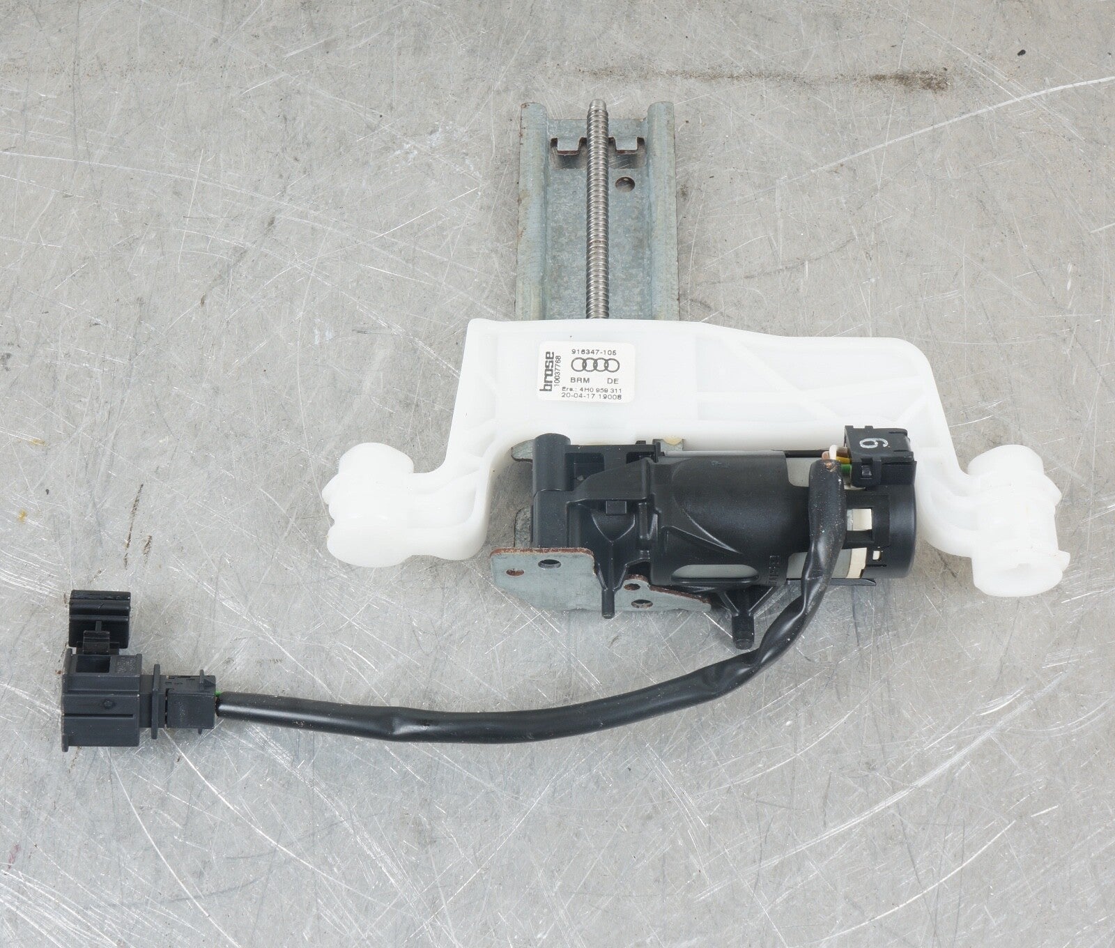 2013-2018 AUDI S8 A8 Front Seat Headrest Motor With Transmission OEM #4H0959311A