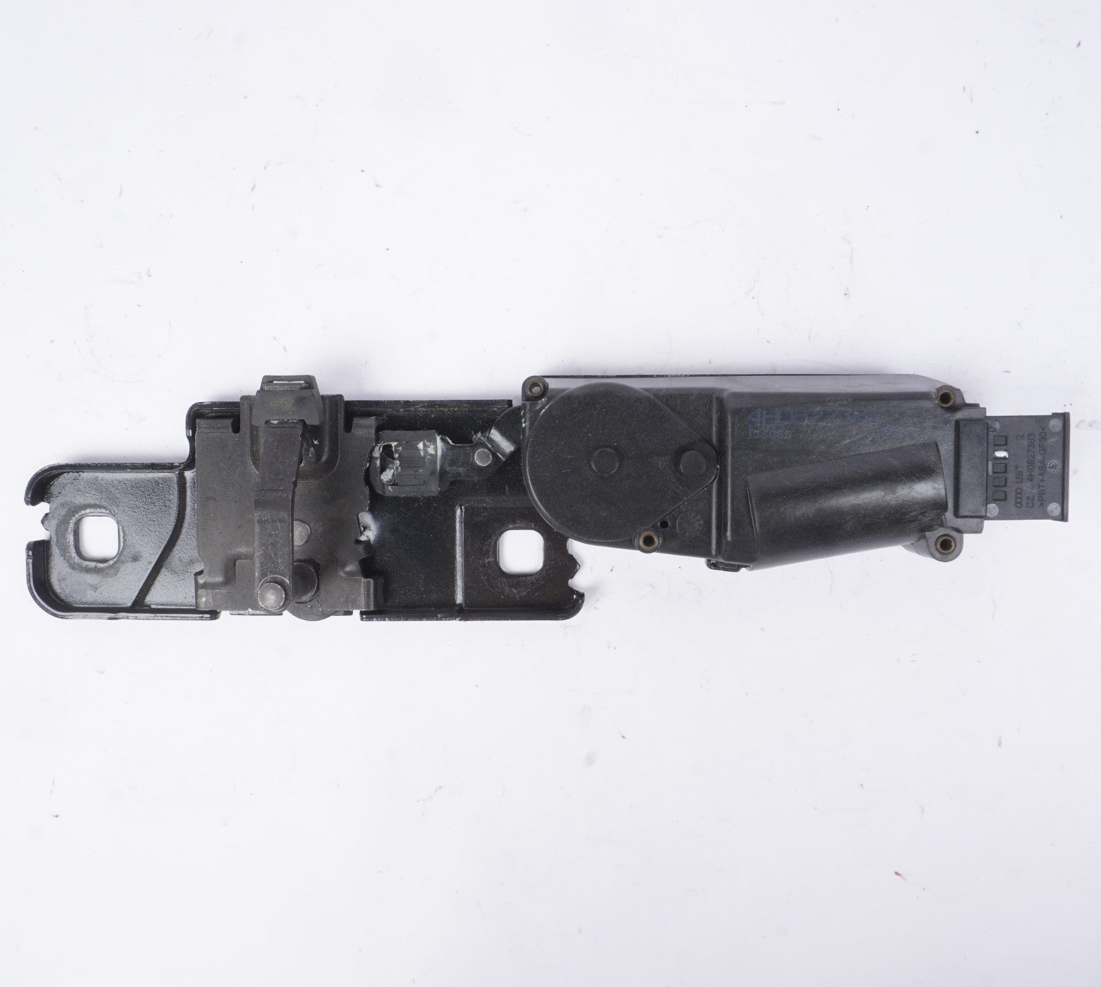 2011-2018 Audi A8 S8 A7 A6 Quattro Trunk Latch Lock Striker Plate 4H0827383A OEM