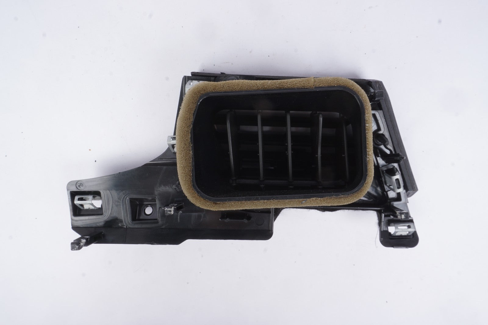 2011 - 2018 AUDI A8 QUATTRO FRONT LEFT DRIVER SIDE DASHBOARD AIR VENT OEM