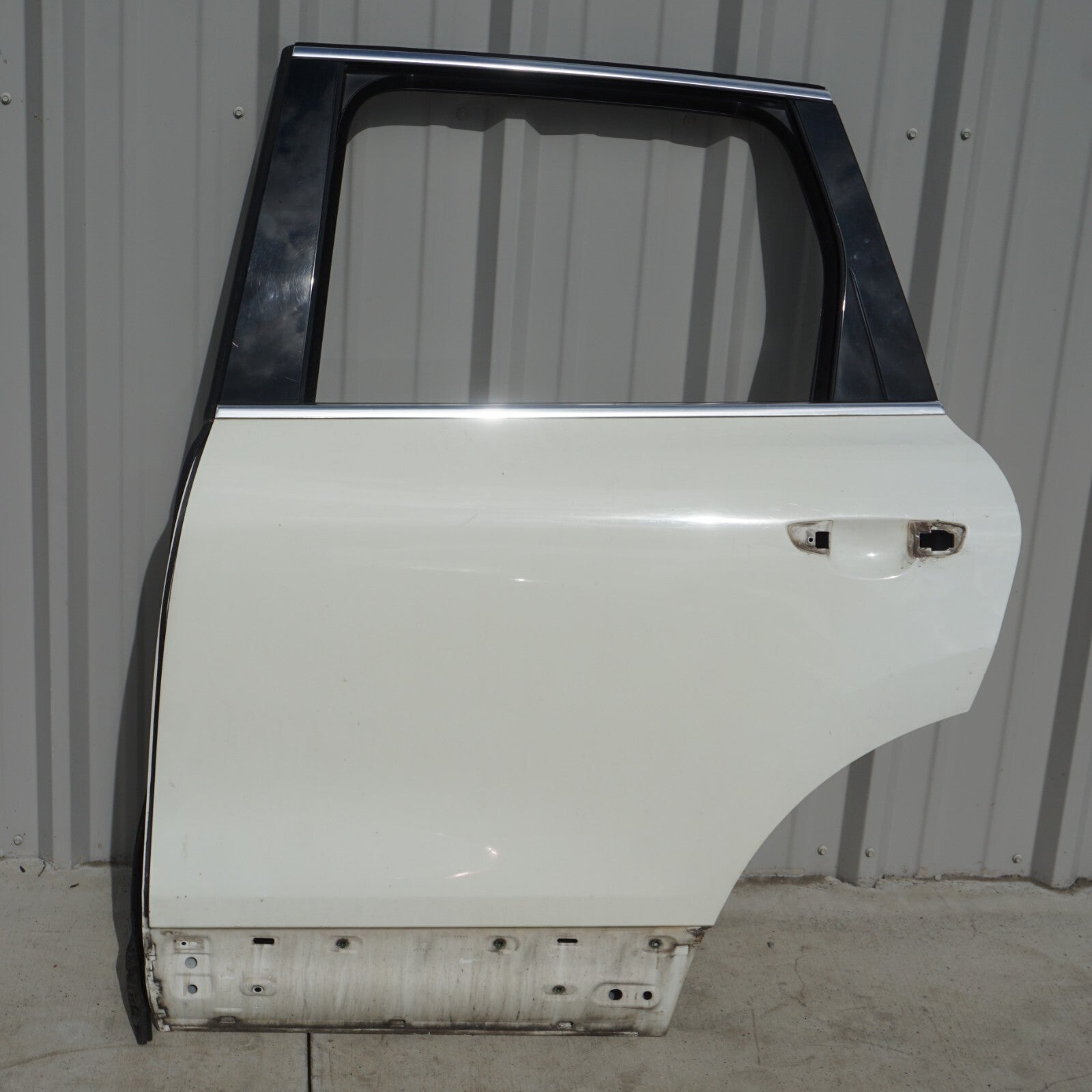 2011 - 2018 Porsche Cayenne 958 Rear Door Shell Left Driver Side OEM