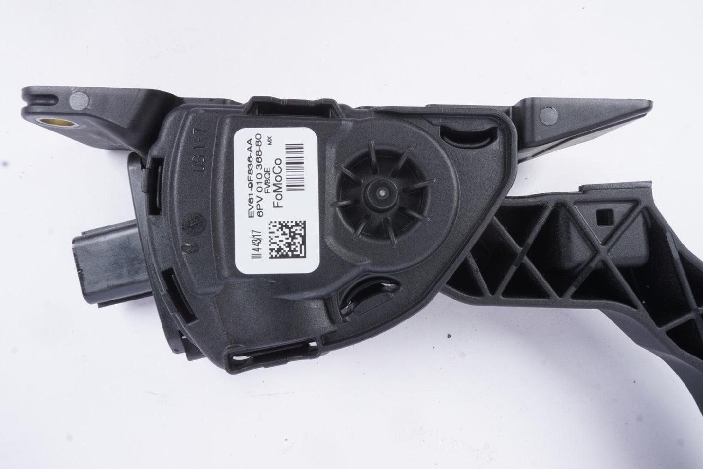 2015 - 2018 FORD FOCUS GAS PEDAL ACCELERATOR OEM EV61-9F836-AA
